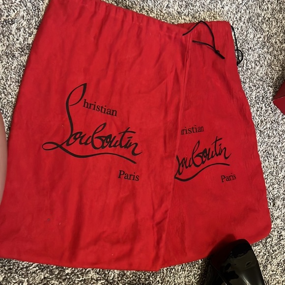 Christian Louboutin Fififa Patent Leather Heels - Picture 6 of 6